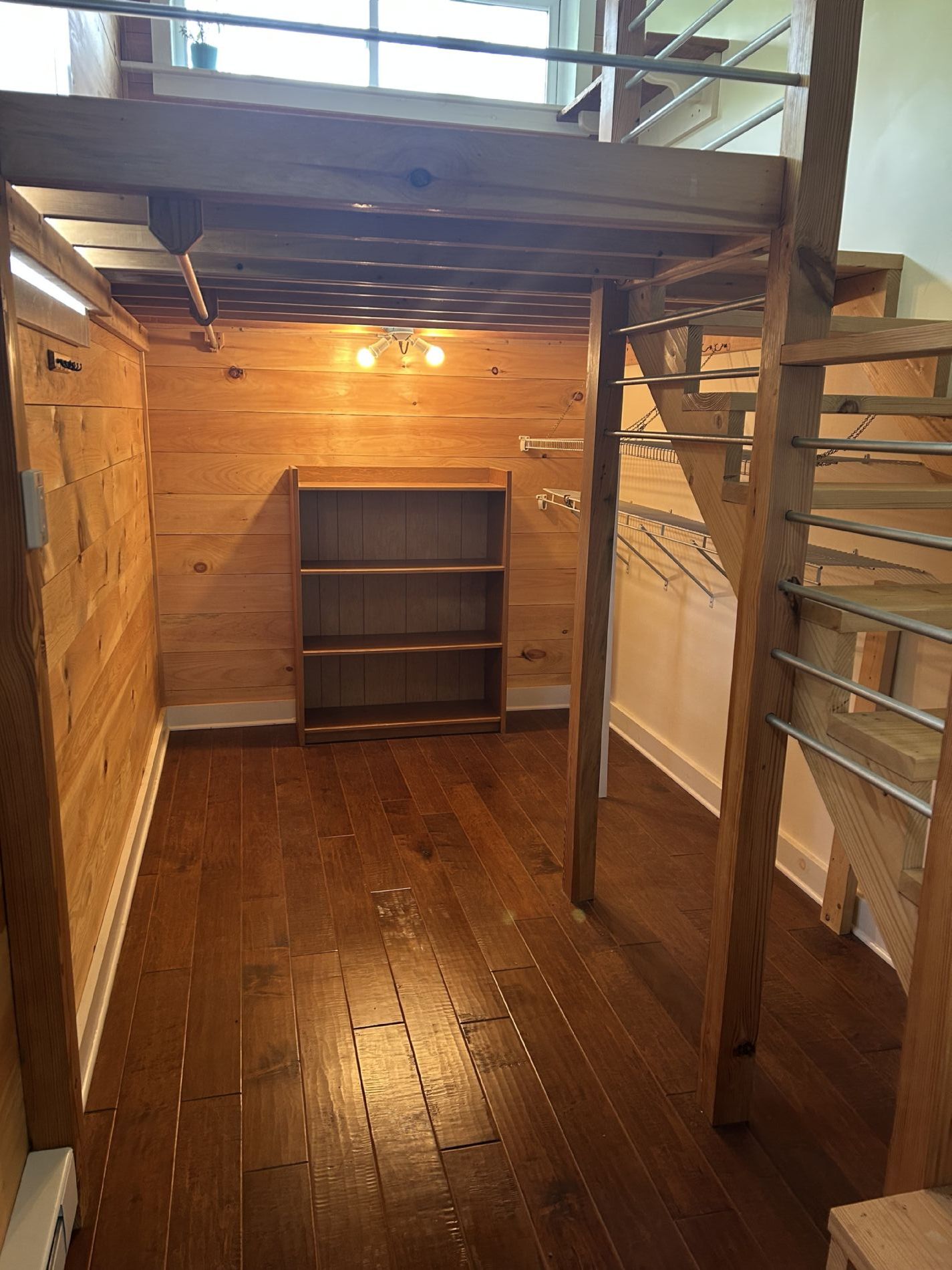 Apartment Walk In Closet