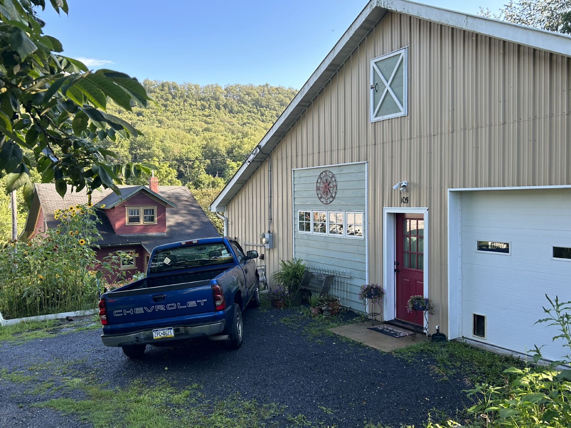 Apartment and Garage Entrances