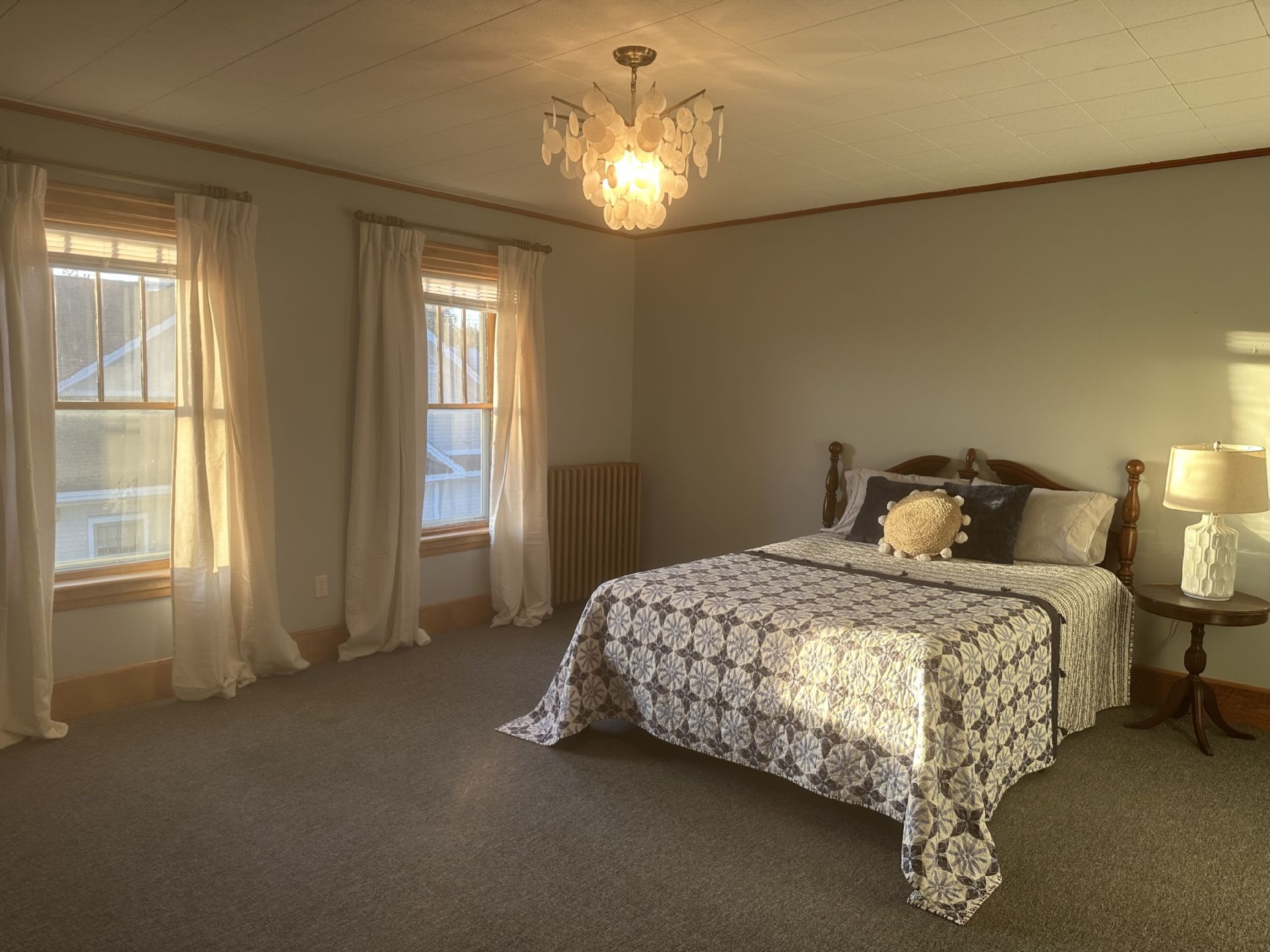 Very Large Mast Bedroom 