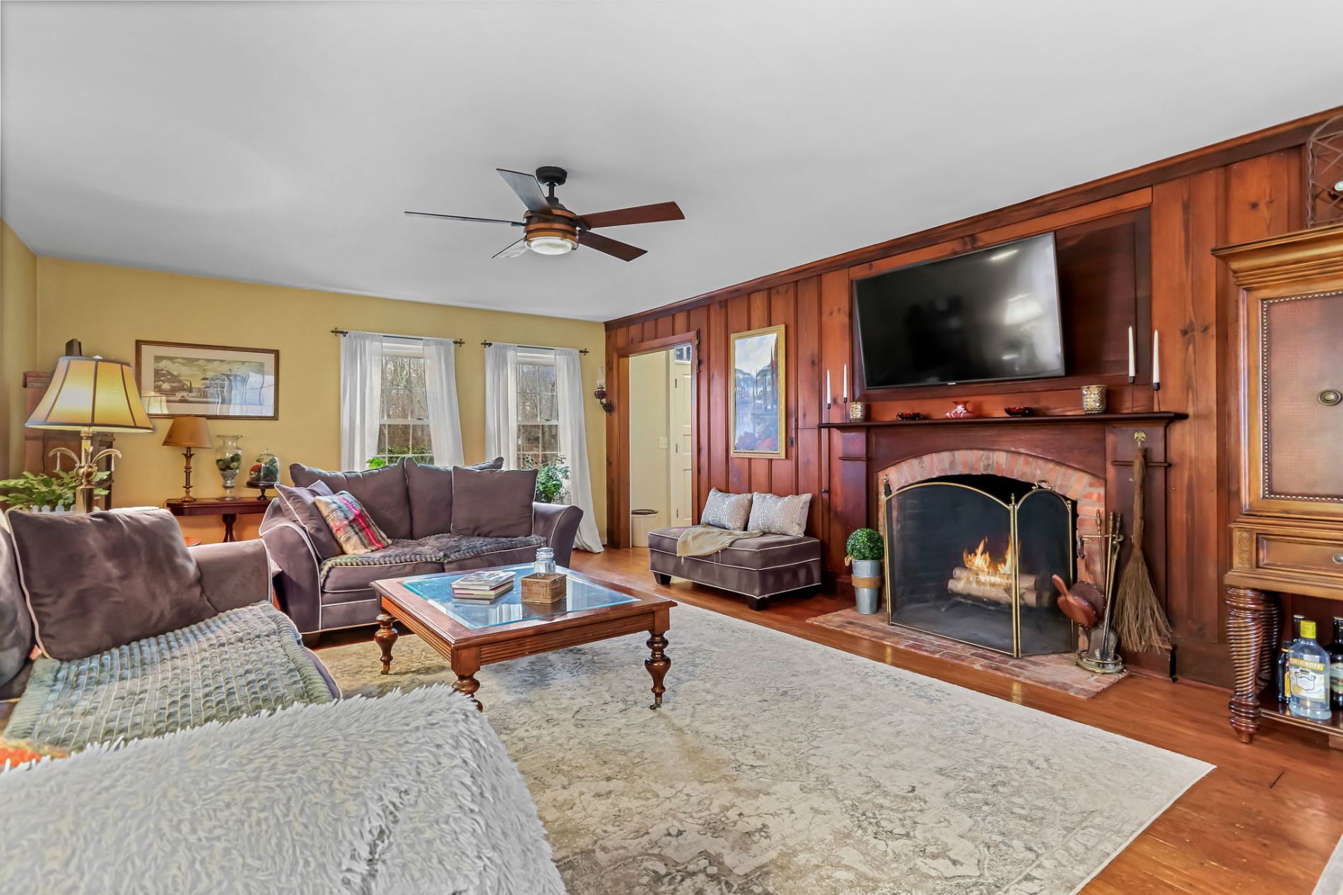 Living Room with Fireplace