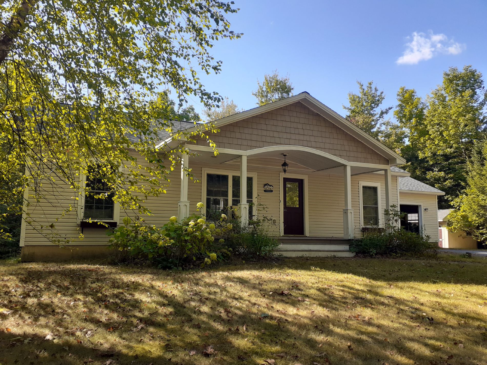 West Gardiner Home, ME Real Estate Listing