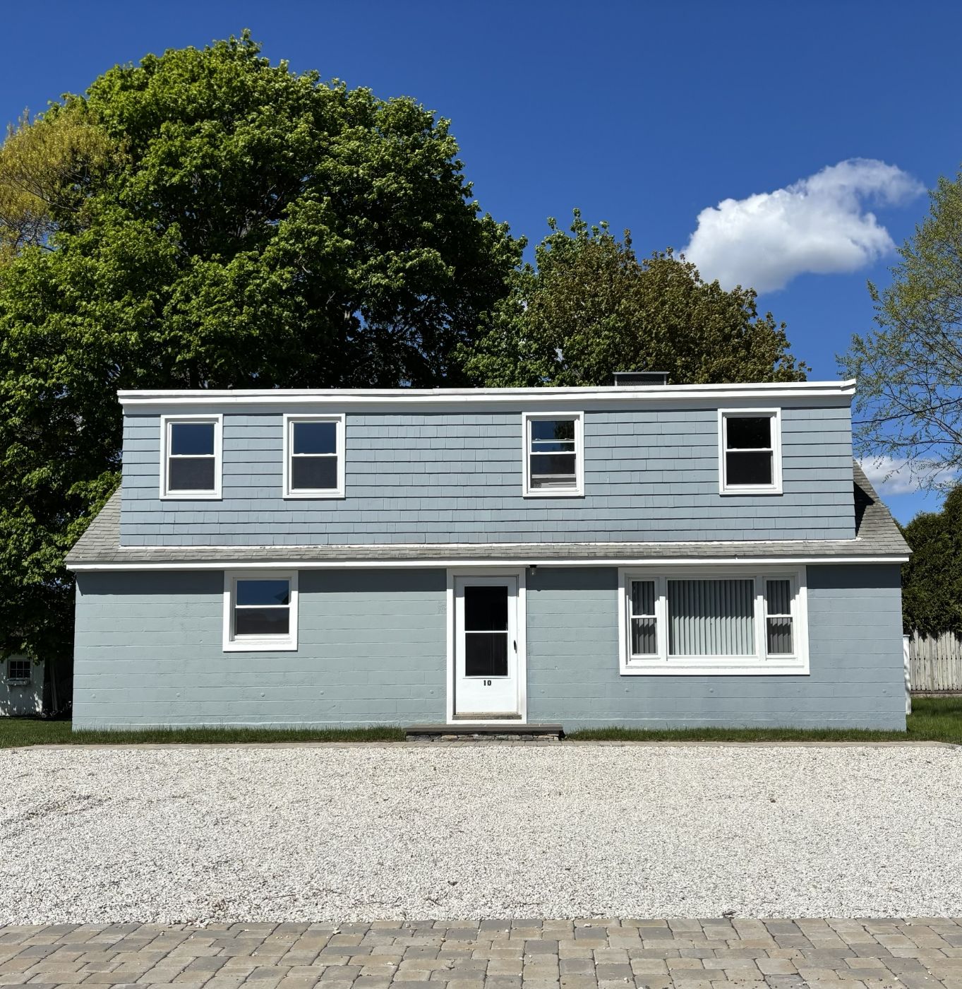 Narragansett Home, RI Real Estate Listing